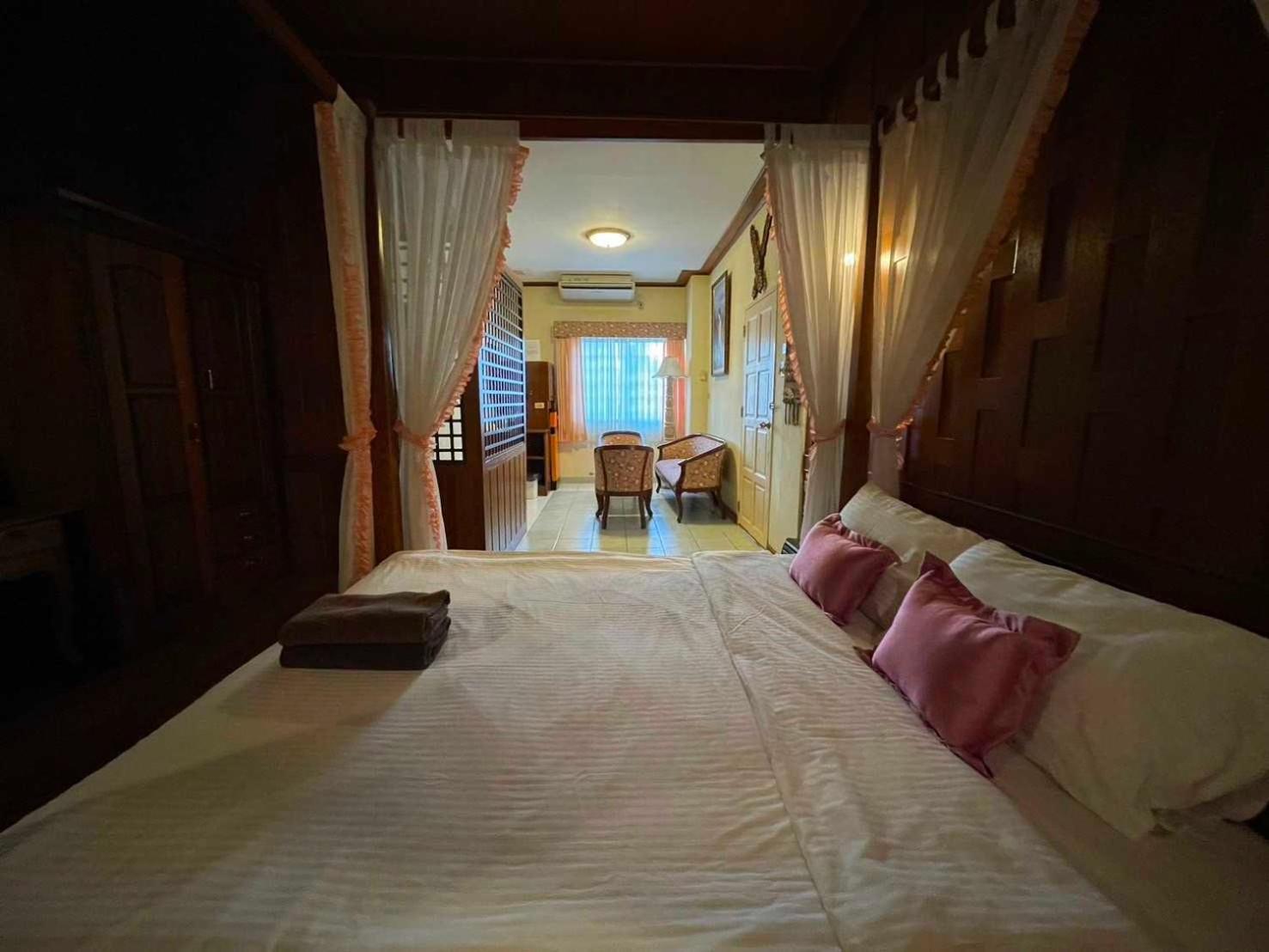 Oyo 75486 Anna Residence Jomtien Bagian luar foto