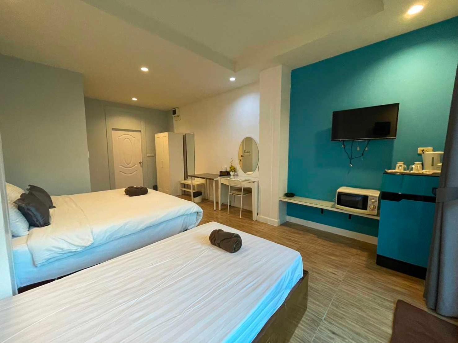 Oyo 75486 Anna Residence Jomtien Bagian luar foto
