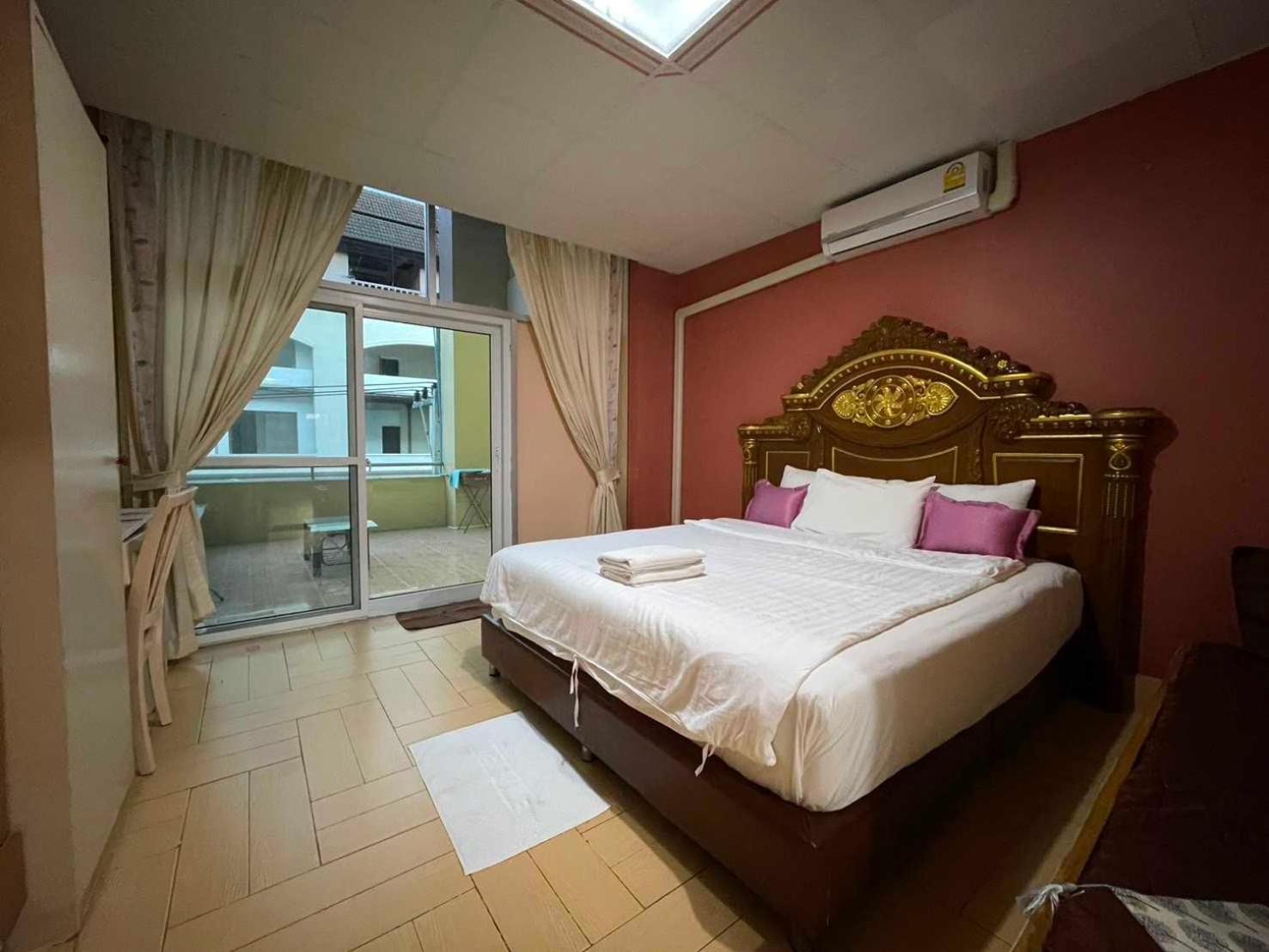 Oyo 75486 Anna Residence Jomtien Bagian luar foto