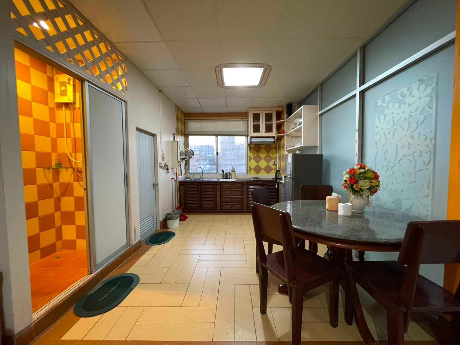 Oyo 75486 Anna Residence Jomtien Bagian luar foto
