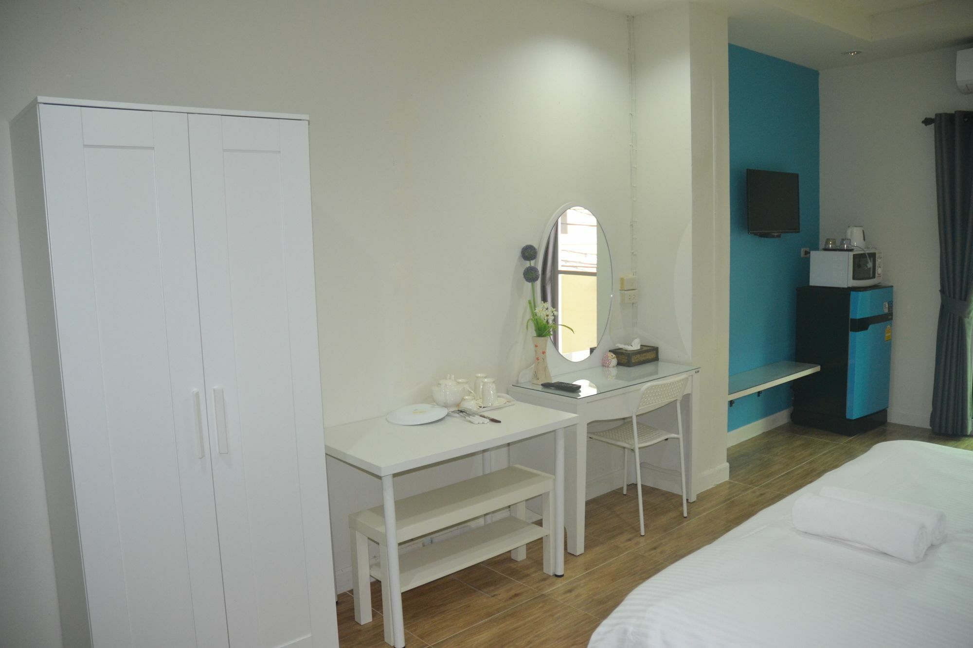 Oyo 75486 Anna Residence Jomtien Bagian luar foto
